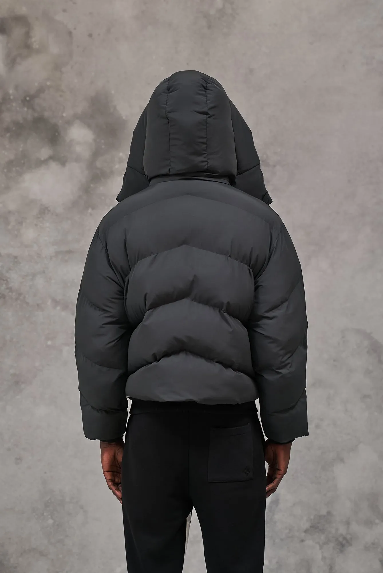 PUFFER COAT - BLACK